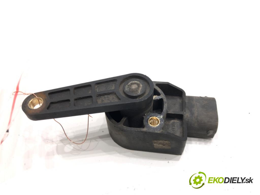 AUDI A4 B7 Kombi 2007 125 kW 2.0 TDI 1968 Snímač XENON zad ľavy 8E0907503