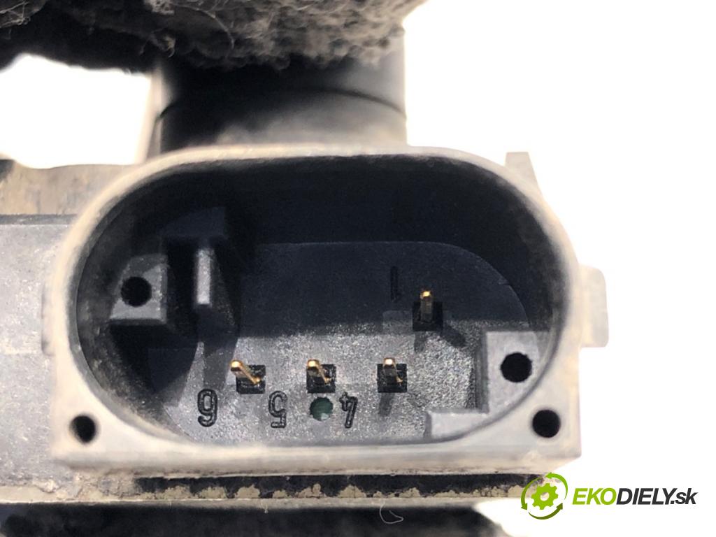 AUDI A4 B7 Kombi 2007 125 kW 2.0 TDI 1968 Snímač XENON zad ľavy 8E0907503