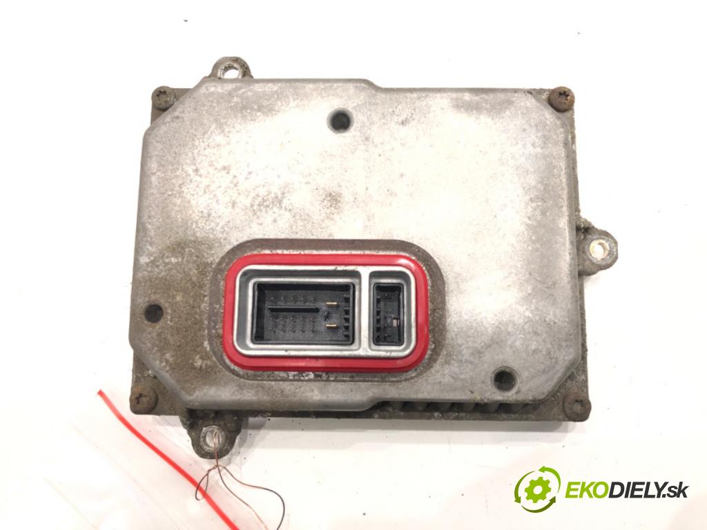 AUDI A4 B7 Avant (8ED) 2004 - 2008    2.0 TDI 125 kW [170 KM] olej napędowy 2006 - 2008  Menič XENON 1307329115 (Riadiace jednotky xenónu)