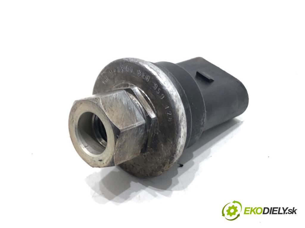 AUDI A4 B7 Avant (8ED) 2004 - 2008    2.0 TDI 125 kW [170 KM] olej napędowy 2006 - 2008  snímač klimatizace 8E0953126 (Snímače)