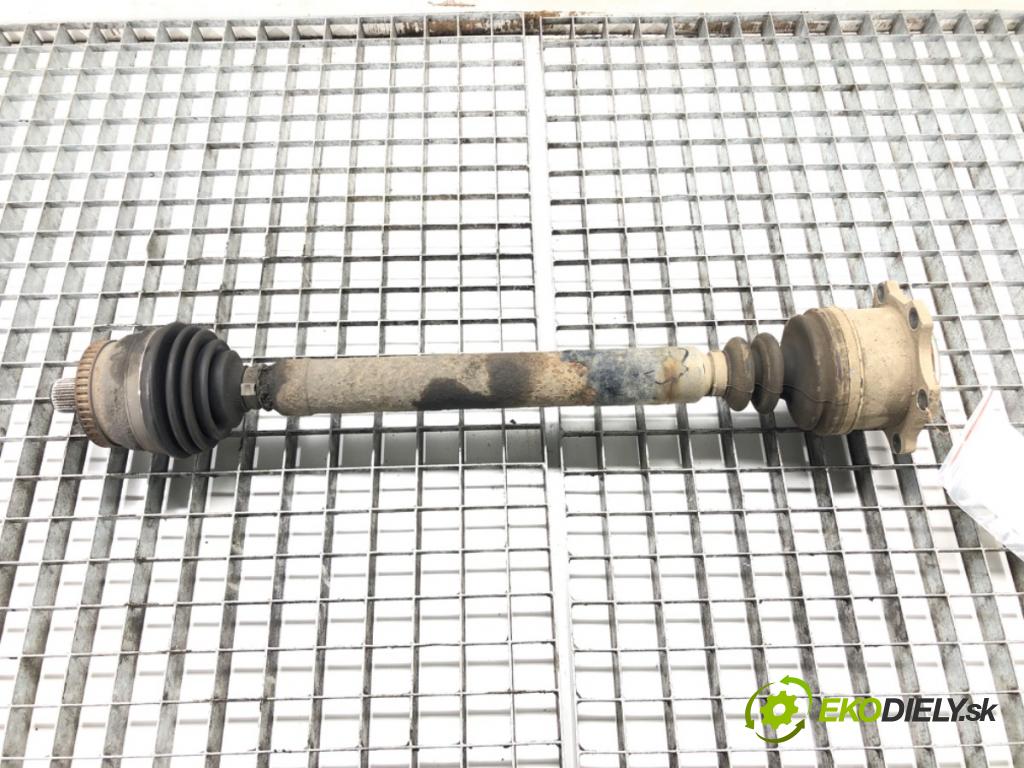 VW PASSAT B5.5 (3B3) 2000 - 2005    1.8 T 20V 110 kW [150 KM] benzyna 2000 - 2005  Poloos pravy predný 