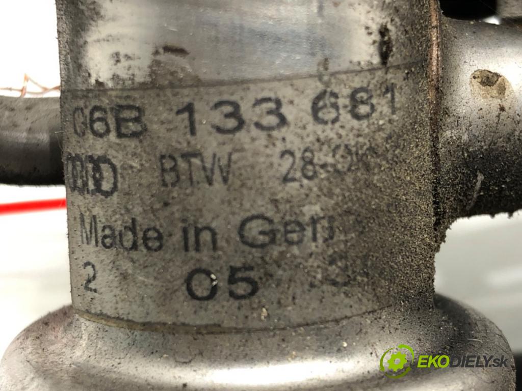 VW PASSAT B5.5 (3B3) 2000 - 2005    1.8 T 20V 110 kW [150 KM] benzyna 2000 - 2005  Lišta vstrekovacia 06B133681 (Vstrekovacie lišty)