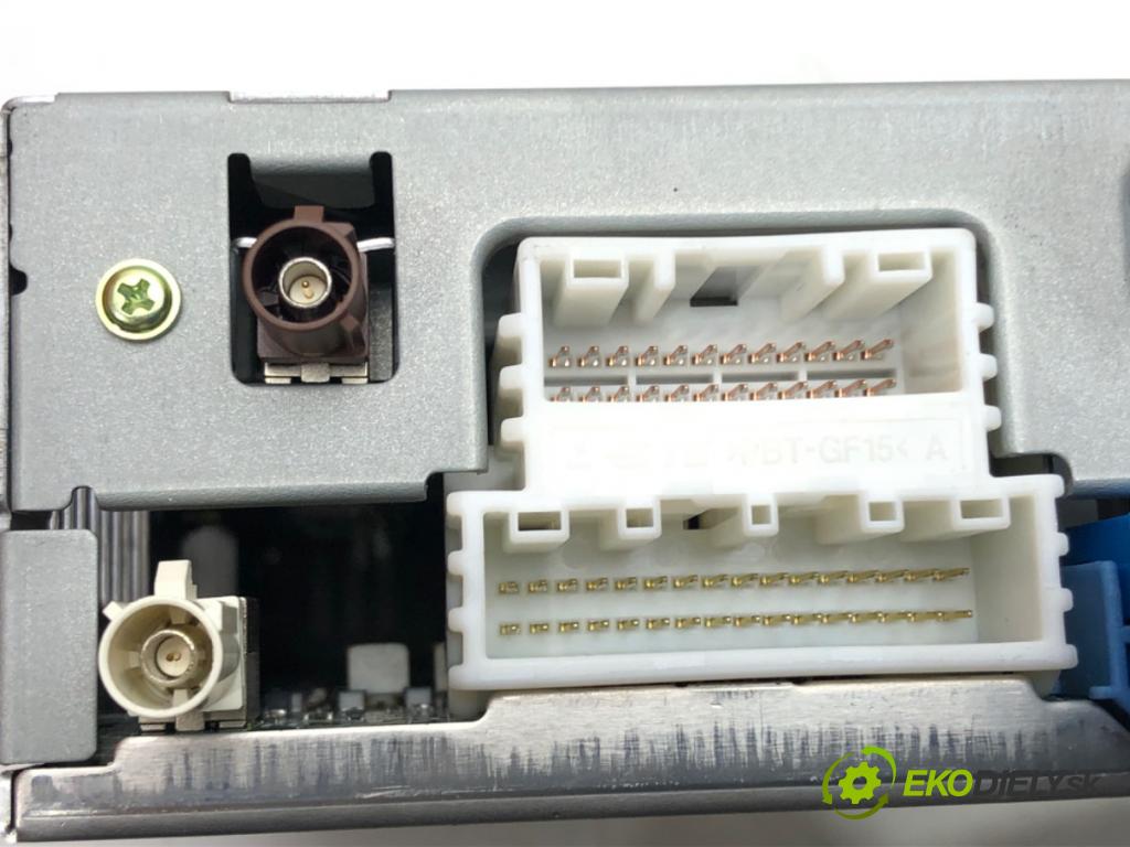 RENAULT KADJAR (HA_, HL_) 2015 - 2022    1.6 dCi 130 4x4 96 kW [130 KM] olej napędowy 2015 - 2022  RADIO 281154215R (Audio zariadenia)