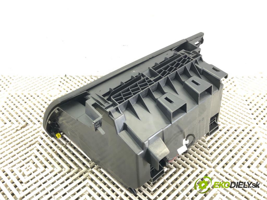 RENAULT KADJAR (HA_, HL_) 2015 - 2022    1.6 dCi 130 4x4 96 kW [130 KM] olej napędowy 2015 - 2022  Priehradka, kastlík spolujazdca  (Priehradky, kastlíky)