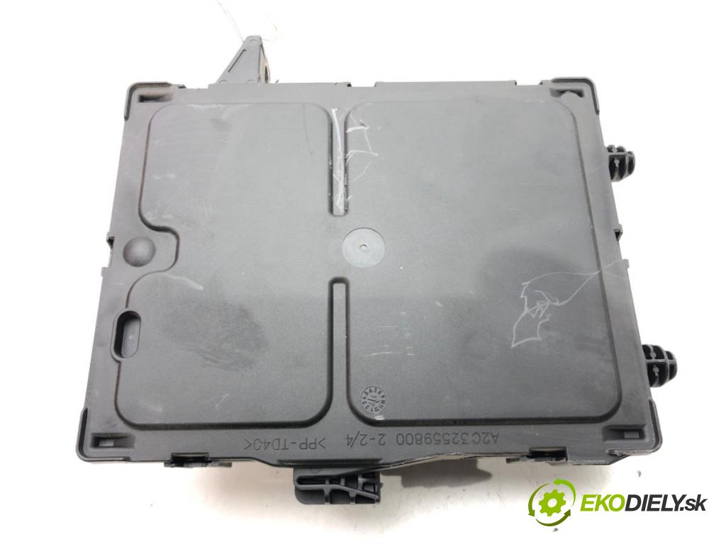 RENAULT KADJAR (HA_, HL_) 2015 - 2022    1.6 dCi 130 4x4 96 kW [130 KM] olej napędowy 2015 - 2022  Modul BCM 284B11838R (Ostatné)