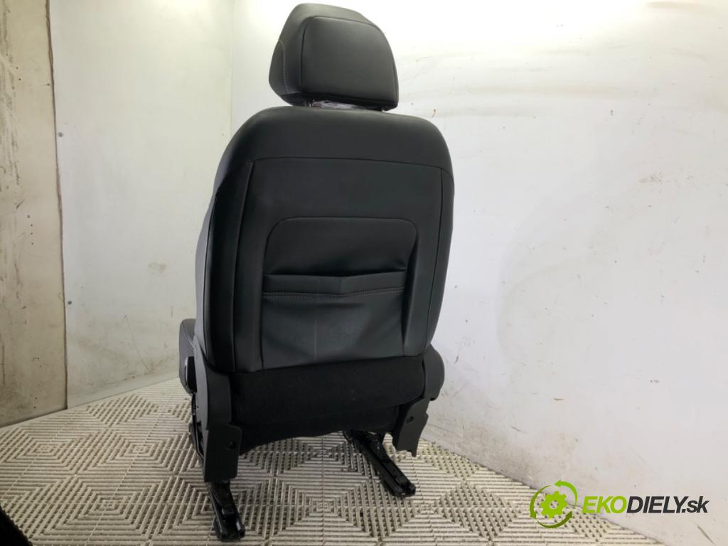 RENAULT KADJAR (HA_, HL_) 2015 - 2022    1.6 dCi 130 4x4 96 kW [130 KM] olej napędowy 2015 - 2022  Sedadlo pravy predný