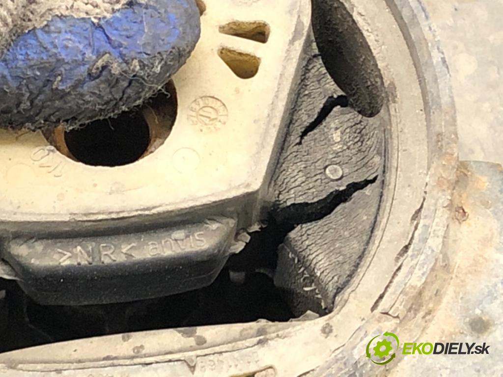 VW CADDY IV Nadwozie pełne/minivan (SAA, SAH) 2015 - 2022    2.0 TDI 55 kW [75 KM] olej napędowy 2015 - 2020  výztuha pod motor  (Výztuhy přední)