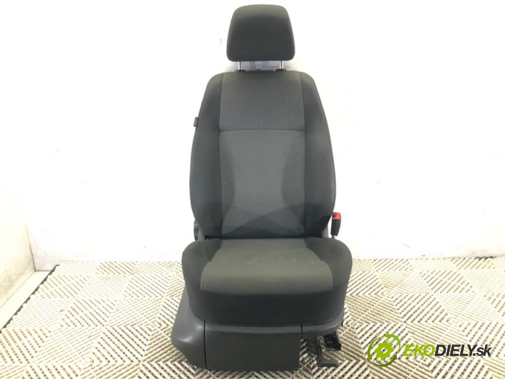 VW CADDY IV Nadwozie pełne/minivan (SAA, SAH) 2015 - 2022    2.0 TDI 55 kW [75 KM] olej napędowy 2015 - 2020  Sedadlo pravy predný 