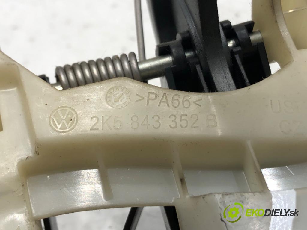 VW CADDY IV Nadwozie pełne/minivan (SAA, SAH) 2015 - 2022    2.0 TDI 55 kW [75 KM] olej napędowy 2015 - 2020  Kľučka vonkajšia pravy zad 2K5843352B