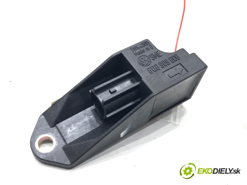 VW POLO (9N_, 9A_) 2001 - 2014    1.2 12V 47 kW [64 KM] benzyna 2001 - 2007  Snímač nárazu 6Q0909606 (Snímače nárazu)