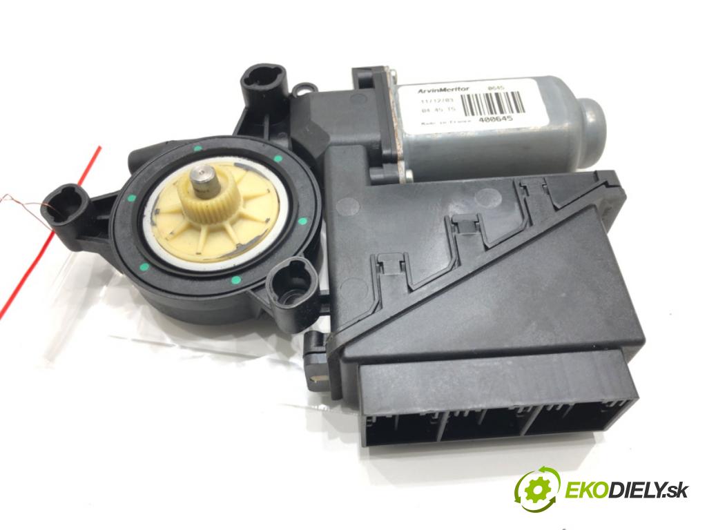 VW POLO (9N_, 9A_) 2001 - 2014    1.2 12V 47 kW [64 KM] benzyna 2001 - 2007  motor sťahovaní okna levý přední část 6Q2959802A