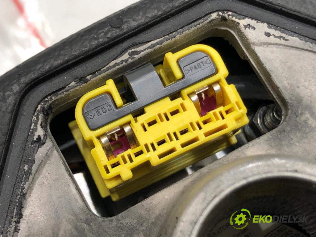 VW POLO (9N_, 9A_) 2001 - 2014    1.2 12V 47 kW [64 KM] benzyna 2001 - 2007  Volant  (Volanty)