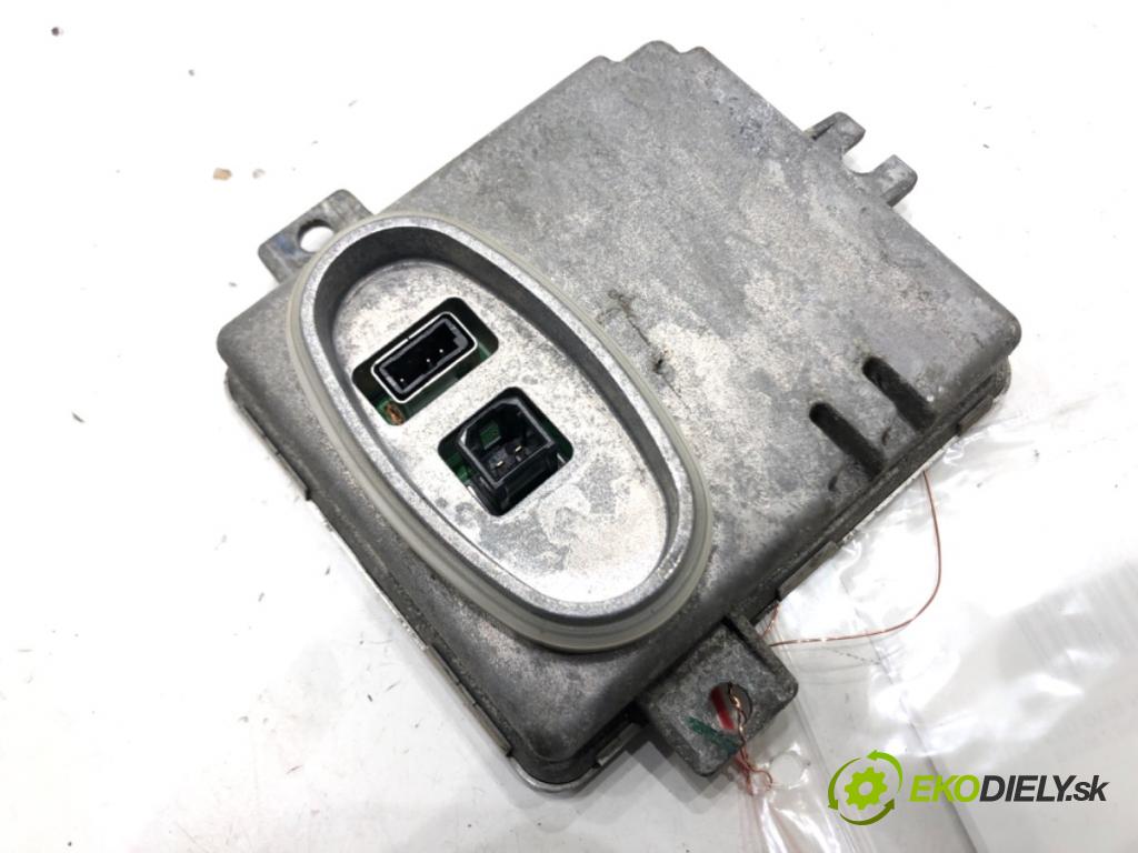 BMW 3 (E90) 2004 - 2012    320 d 120 kW [163 KM] olej napędowy 2004 - 2011  Menič XENON 6948180 (Riadiace jednotky xenónu)