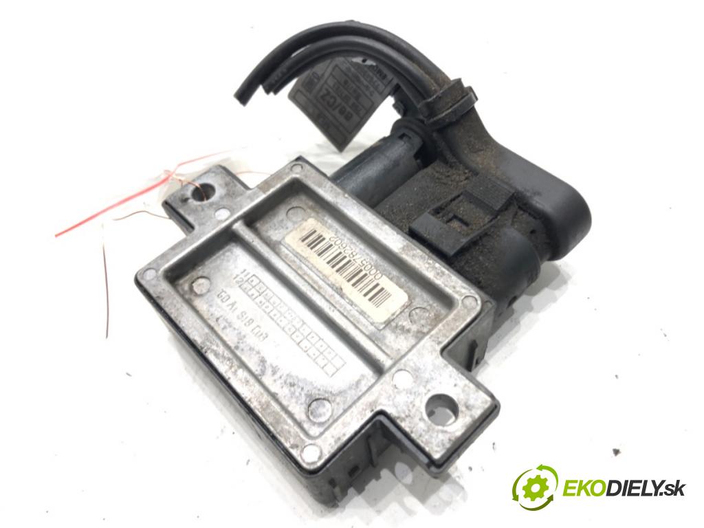 BMW 3 (E90) 2004 - 2012    320 d 120 kW [163 KM] olej napędowy 2004 - 2011  relé sviečok žhavenia 0522120701 (Relé)