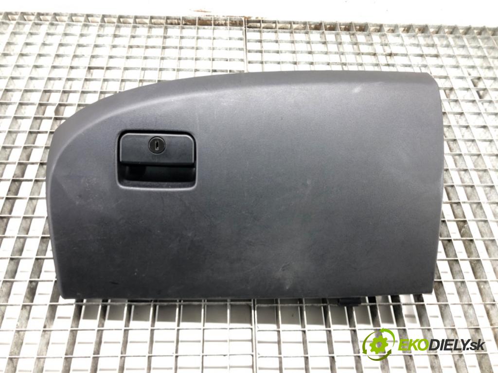 MITSUBISHI OUTLANDER II (CW_W) 2006 - 2012    2.4 4WD (CW5W) 125 kW [170 KM] benzyna 2007 - 2012  Priehradka, kastlík spolujazdca  (Priehradky, kastlíky)