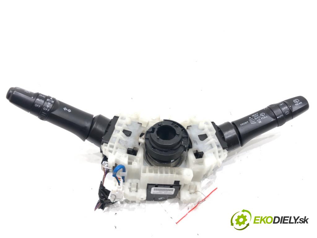 MITSUBISHI OUTLANDER II (CW_W) 2006 - 2012    2.4 4WD (CW5W) 125 kW [170 KM] benzyna 2007 - 2012  Prepínač kombinovaný 8600A326 (Prepínače, spínače, tlačidlá a ovládače kúrenia)
