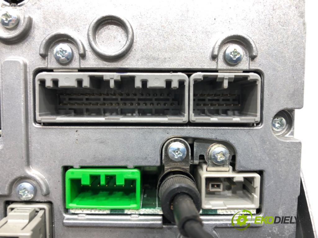 MITSUBISHI OUTLANDER II (CW_W) 2006 - 2012    2.4 4WD (CW5W) 125 kW [170 KM] benzyna 2007 - 2012  RADIO Navigácia 8750A184 (Audio zariadenia)