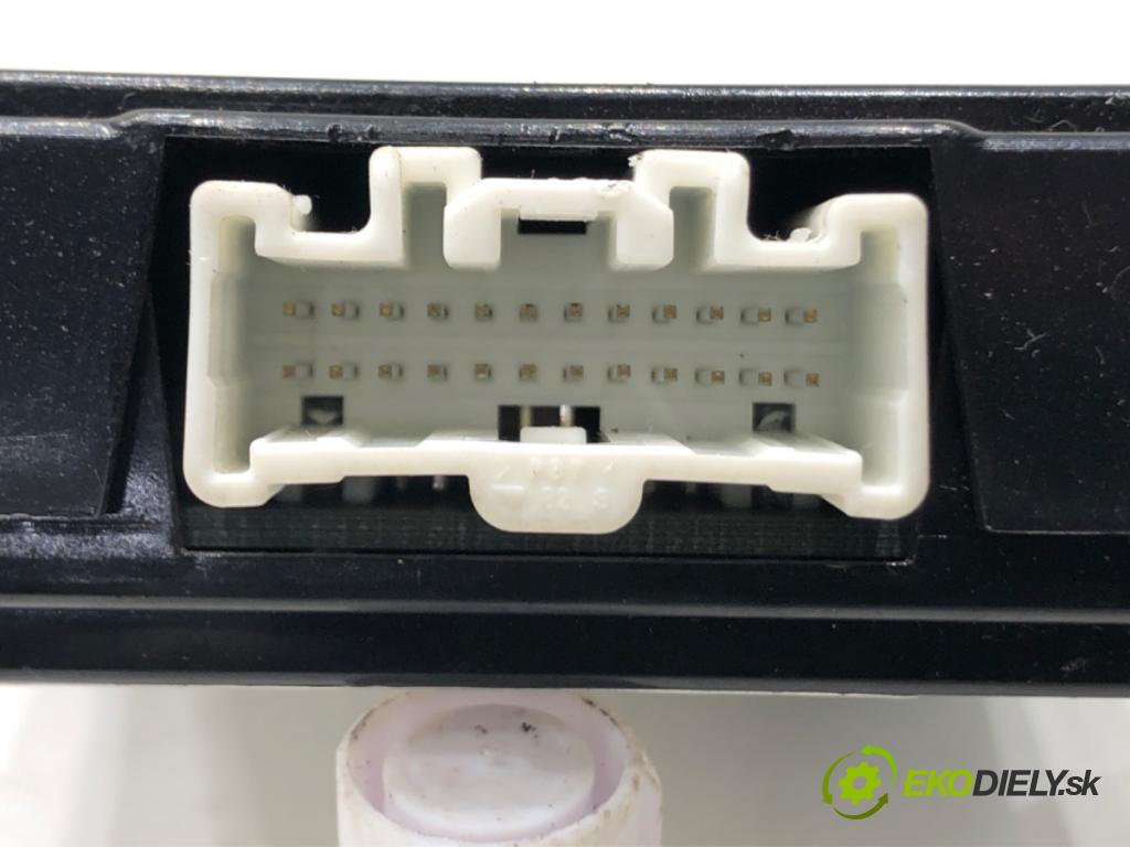 MITSUBISHI OUTLANDER II (CW_W) 2006 - 2012    2.4 4WD (CW5W) 125 kW [170 KM] benzyna 2007 - 2012  Modul BLUETOOTH 8785A004 (Ostatné)