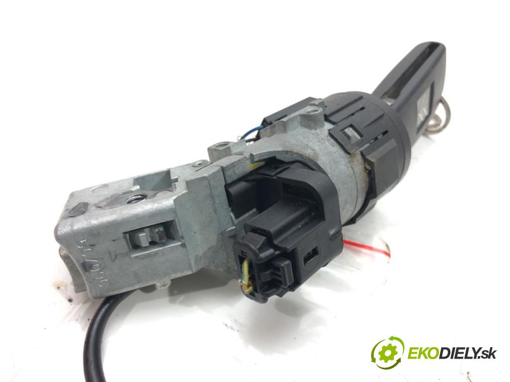 CITROEN C4 I (LC_) 2004 - 2014    1.6 HDi 80 kW [109 KM] olej napędowy 2004 - 2011  spinačka 9649781080 (Spínacie skrinky a kľúče)