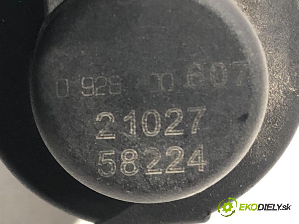 CITROEN C4 I (LC_) 2004 - 2014    1.6 HDi 80 kW [109 KM] olej napędowy 2004 - 2011  Regulátor tlaku paliva 0928400607 (Ostatné)