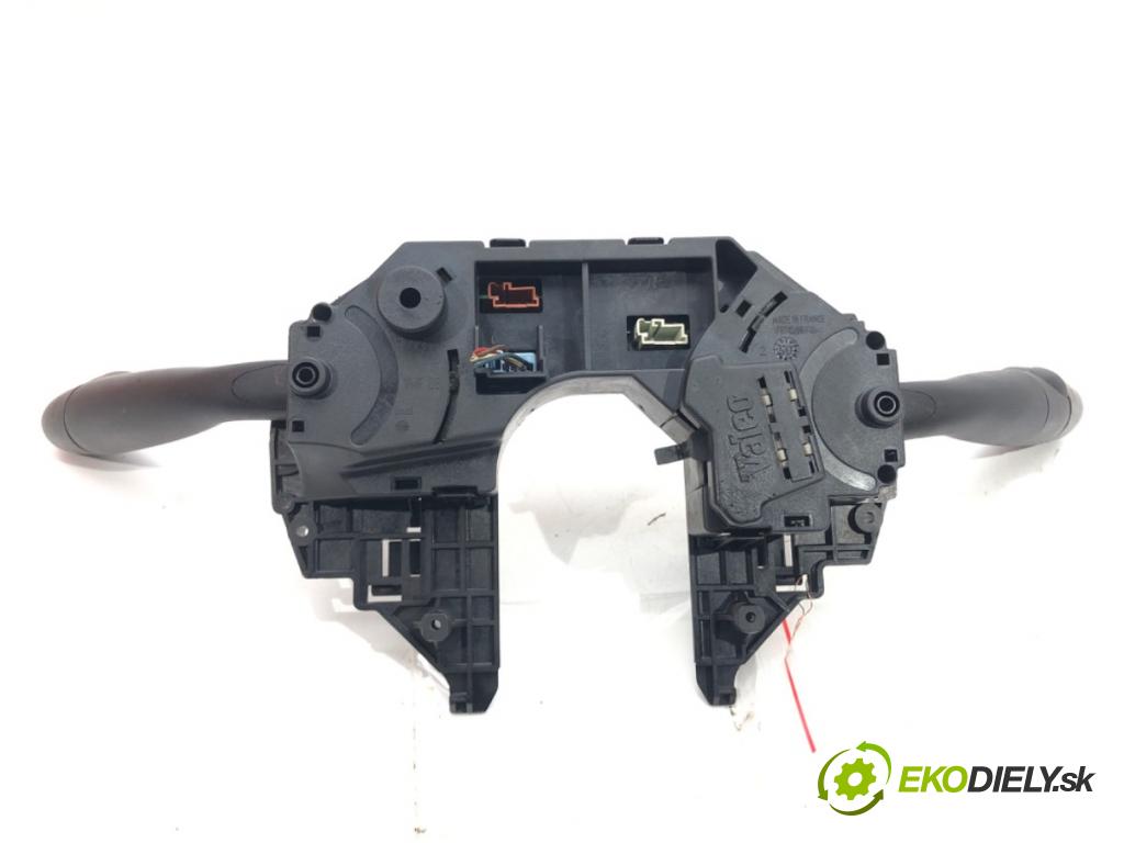 CITROEN C4 I (LC_) 2004 - 2014    1.6 HDi 80 kW [109 KM] olej napędowy 2004 - 2011  Prepínač kombinovaný 96621668XT (Prepínače, spínače, tlačidlá a ovládače kúrenia)