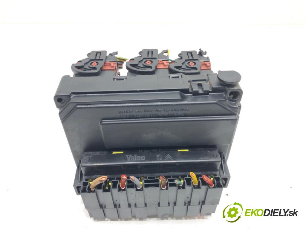 CITROEN C4 I (LC_) 2004 - 2014    1.6 HDi 80 kW [109 KM] olej napędowy 2004 - 2011  Modul BSM 9657718780 (Ostatné)