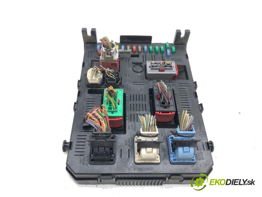 CITROEN C4 I (LC_) 2004 - 2014    1.6 HDi 80 kW [109 KM] olej napędowy 2004 - 2011  modul BSI 21676159-4 (Pojistkové skříňky)