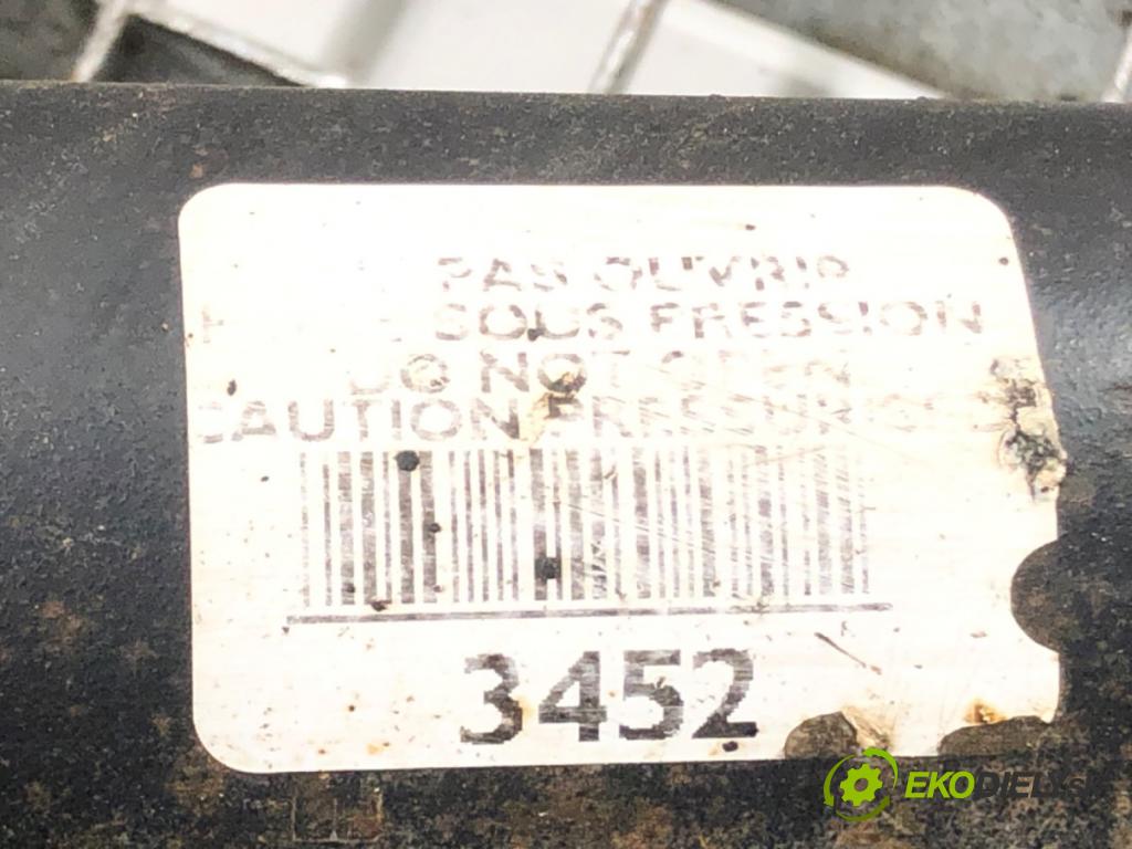 CITROEN C4 I (LC_) 2004 - 2014    1.6 HDi 80 kW [109 KM] olej napędowy 2004 - 2011  Tlmič pravy predný