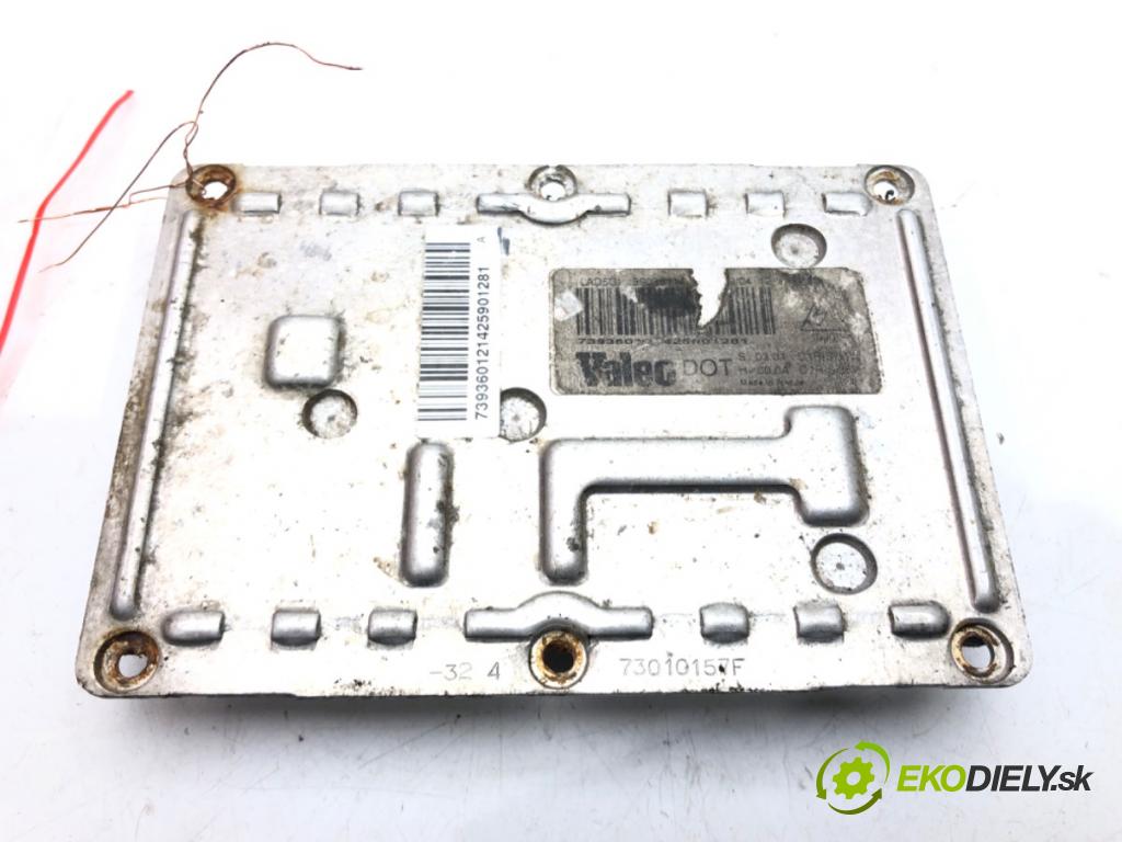 CITROEN C4 I (LC_) 2004 - 2014    1.6 HDi 80 kW [109 KM] olej napędowy 2004 - 2011  Menič XENON 89035114 (Riadiace jednotky xenónu)