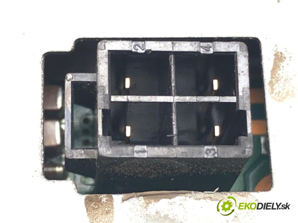 CITROEN C4 I (LC_) 2004 - 2014    1.6 HDi 80 kW [109 KM] olej napędowy 2004 - 2011  Menič XENON 89035114 (Riadiace jednotky xenónu)