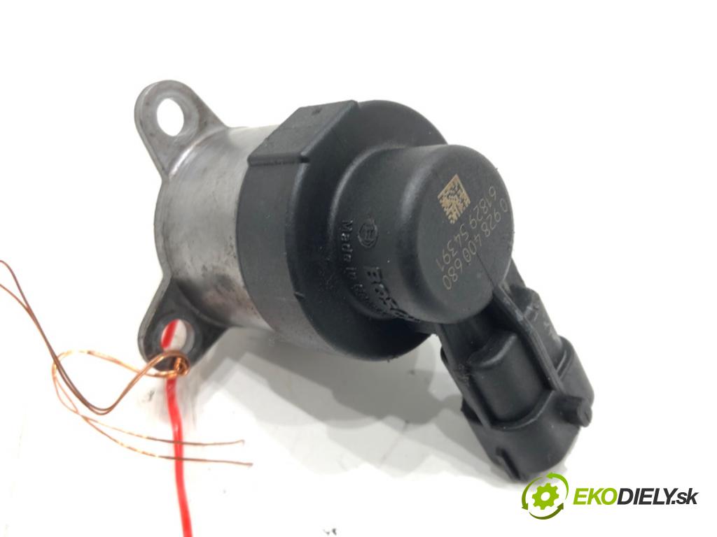 OPEL INSIGNIA A (G09) 2008 - 2017    2.0 CDTI (68) 118 kW [160 KM] olej napędowy 2008 - 2017  Regulátor tlaku paliva 0928400680 (Ostatné)