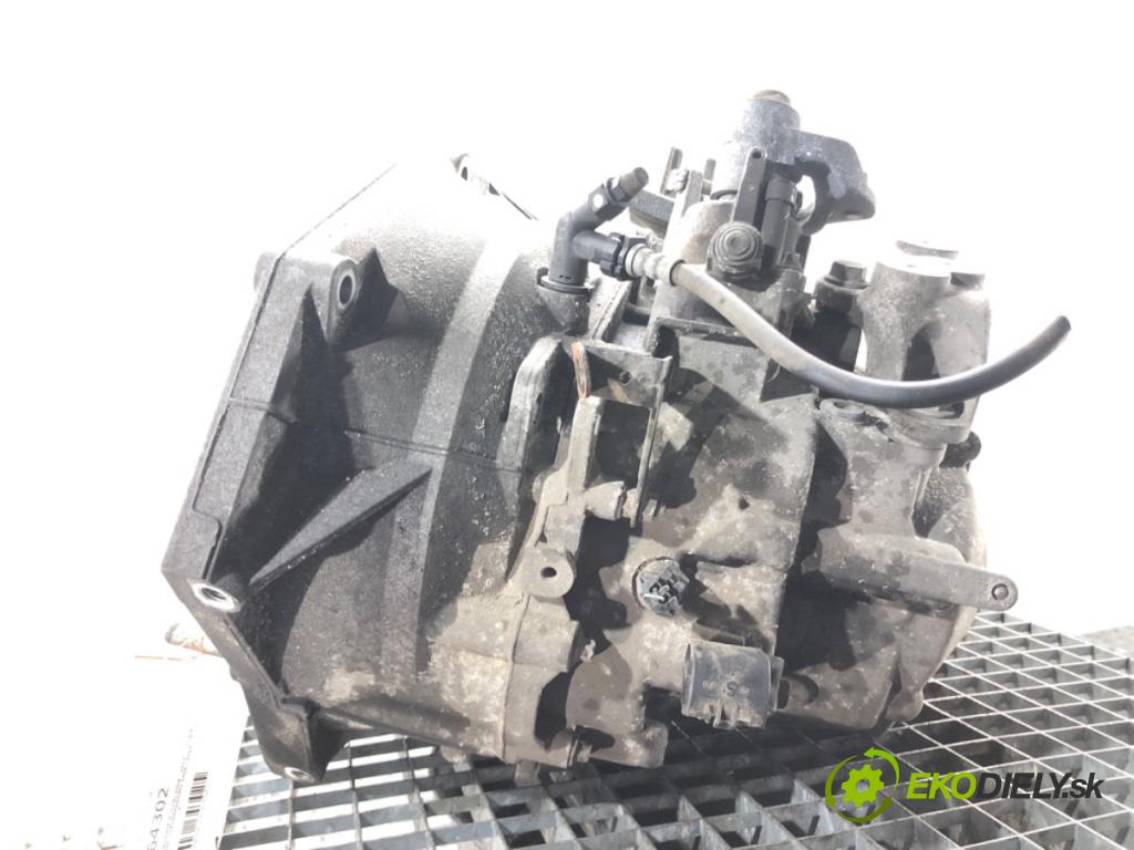 OPEL INSIGNIA A (G09) 2008 - 2017    2.0 CDTI (68) 118 kW [160 KM] olej napędowy 2008 - 2017  Prevodovka 55561696 (Prevodovky)