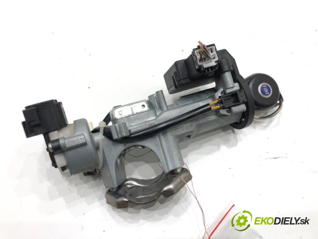 FIAT SEDICI (189_) 2006 - 2014    1.9 D Multijet 88 kW [120 KM] olej napędowy 2006 - 2011  spinačka 33970-62J10 (Spínacie skrinky a kľúče)