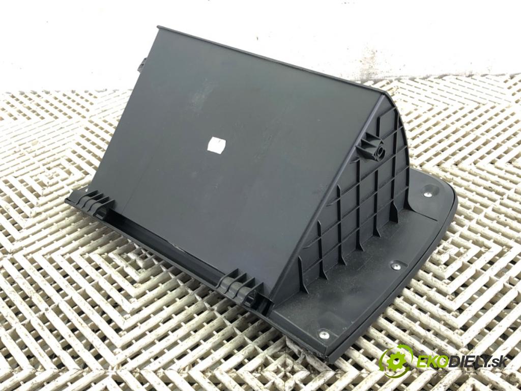 FIAT SEDICI (189_) 2006 - 2014    1.9 D Multijet 88 kW [120 KM] olej napędowy 2006 - 2011  Priehradka, kastlík spolujazdca  (Priehradky, kastlíky)