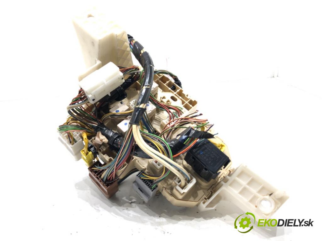 FIAT SEDICI (189_) 2006 - 2014    1.9 D Multijet 88 kW [120 KM] olej napędowy 2006 - 2011  modul BSI 36770-79J21 (Pojistkové skříňky)