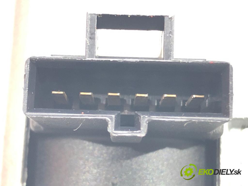 OPEL CORSA D (S07) 2006 - 2014    1.2 (L08, L68) 59 kW [80 KM] benzyna 2006 - 2014  spinačka 56155D (Spínacie skrinky a kľúče)