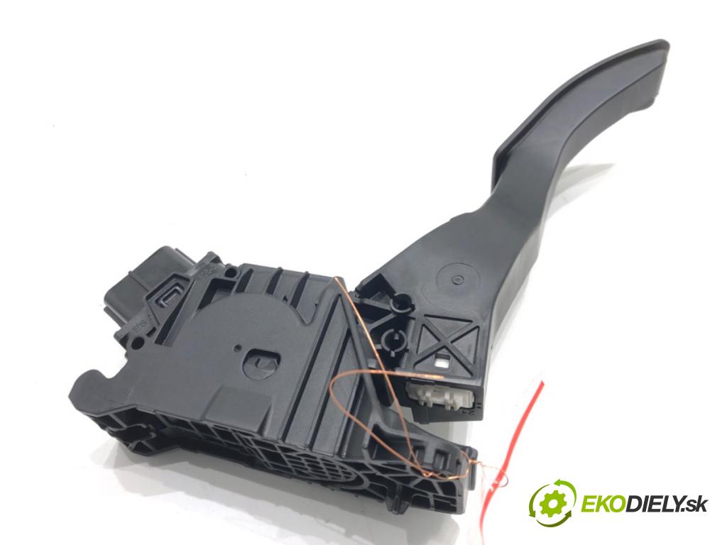 SKODA SUPERB III (3V3) 2015 - 2022    2.0 TDI 147 kW [200 KM] olej napędowy 2020 - 2022  Potenciometer plynu 5Q1723503K (Pedále)