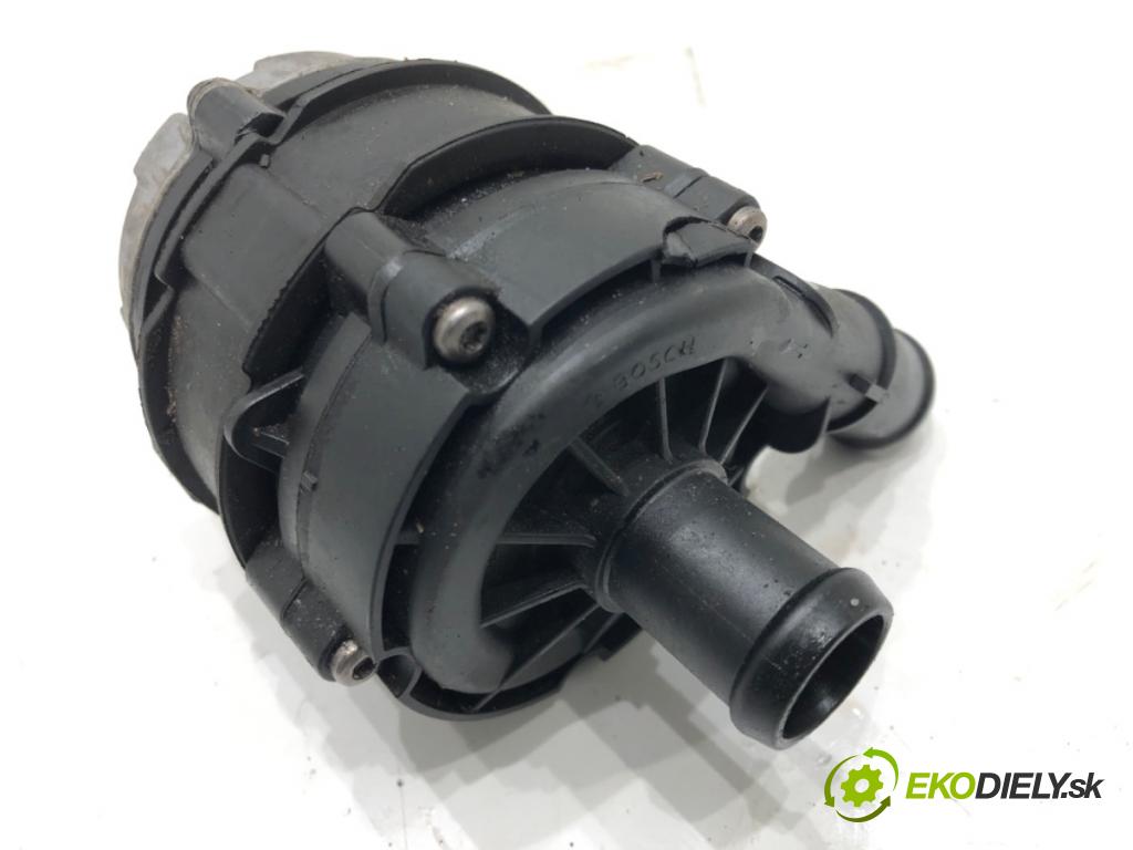 SKODA SUPERB III (3V3) 2015 - 2022    2.0 TDI 147 kW [200 KM] olej napędowy 2020 - 2022  DALŠÍ: pumpa vody 04L965567A (Vodní pumpy)