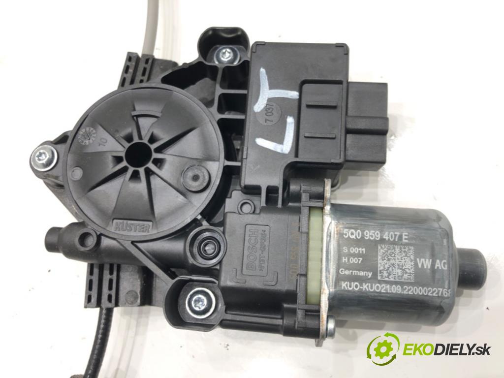 SKODA SUPERB III (3V3) 2015 - 2022    2.0 TDI 147 kW [200 KM] olej napędowy 2020 - 2022  mechanismus okna levý zadní část 5Q0959407E