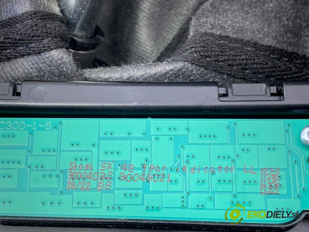 SKODA SUPERB III (3V3) 2015 - 2022    2.0 TDI 147 kW [200 KM] olej napędowy 2020 - 2022  Kulisa 3Q1713023AH (Rýchlostné páky / kulisy)