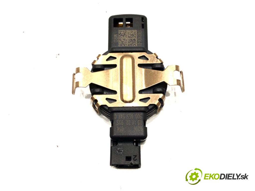 SKODA SUPERB III (3V3) 2015 - 2022    2.0 TDI 147 kW [200 KM] olej napędowy 2020 - 2022  Snímač dažďa 5Q0955547C (Snímače dažďa)