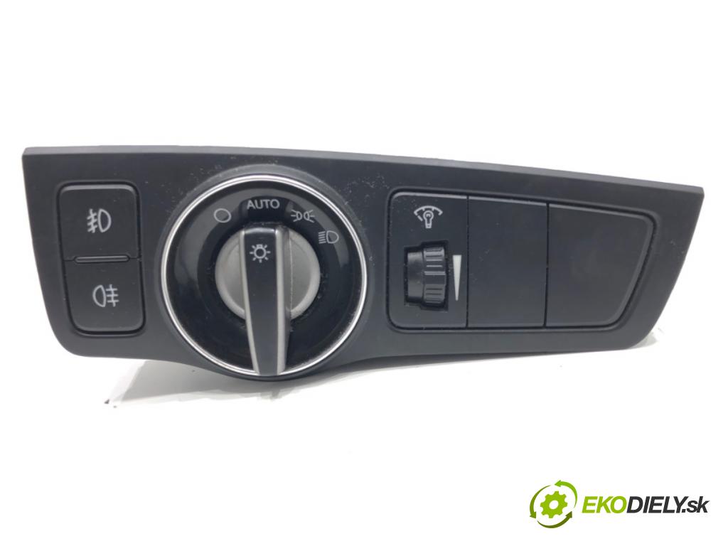 HYUNDAI i40 I Kombi Van (VF) 2011 - 2022    1.7 CRDI 85 kW [116 KM] olej napędowy 2015 - 2022  spínač světel 93300-3Z050