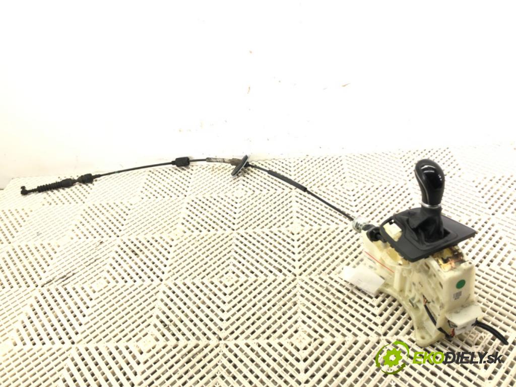 HYUNDAI i40 I Kombi Van (VF) 2011 - 2022    1.7 CRDI 85 kW [116 KM] olej napędowy 2015 - 2022  Kulisa  (Rýchlostné páky / kulisy)