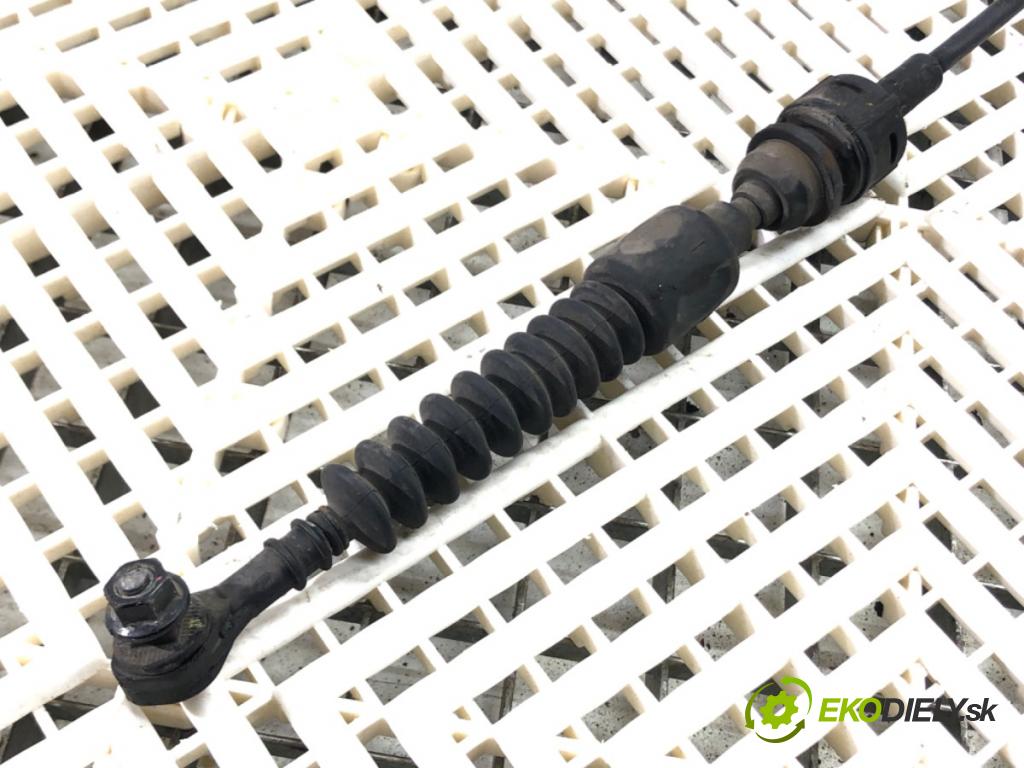 HYUNDAI i40 I Kombi Van (VF) 2011 - 2022    1.7 CRDI 85 kW [116 KM] olej napędowy 2015 - 2022  Kulisa  (Rýchlostné páky / kulisy)