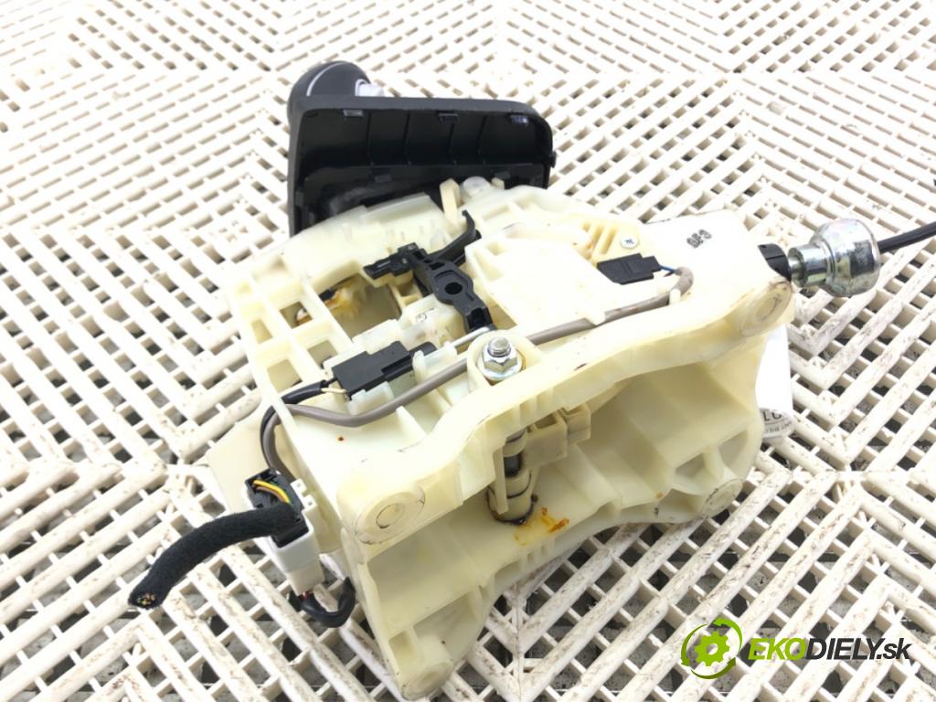 HYUNDAI i40 I Kombi Van (VF) 2011 - 2022    1.7 CRDI 85 kW [116 KM] olej napędowy 2015 - 2022  Kulisa  (Rýchlostné páky / kulisy)