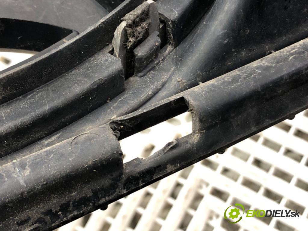 HYUNDAI i40 I Kombi Van (VF) 2011 - 2022    1.7 CRDI 85 kW [116 KM] olej napędowy 2015 - 2022  mřížka maska 86351-3Z000 (Mřížky (masky) chladičů)