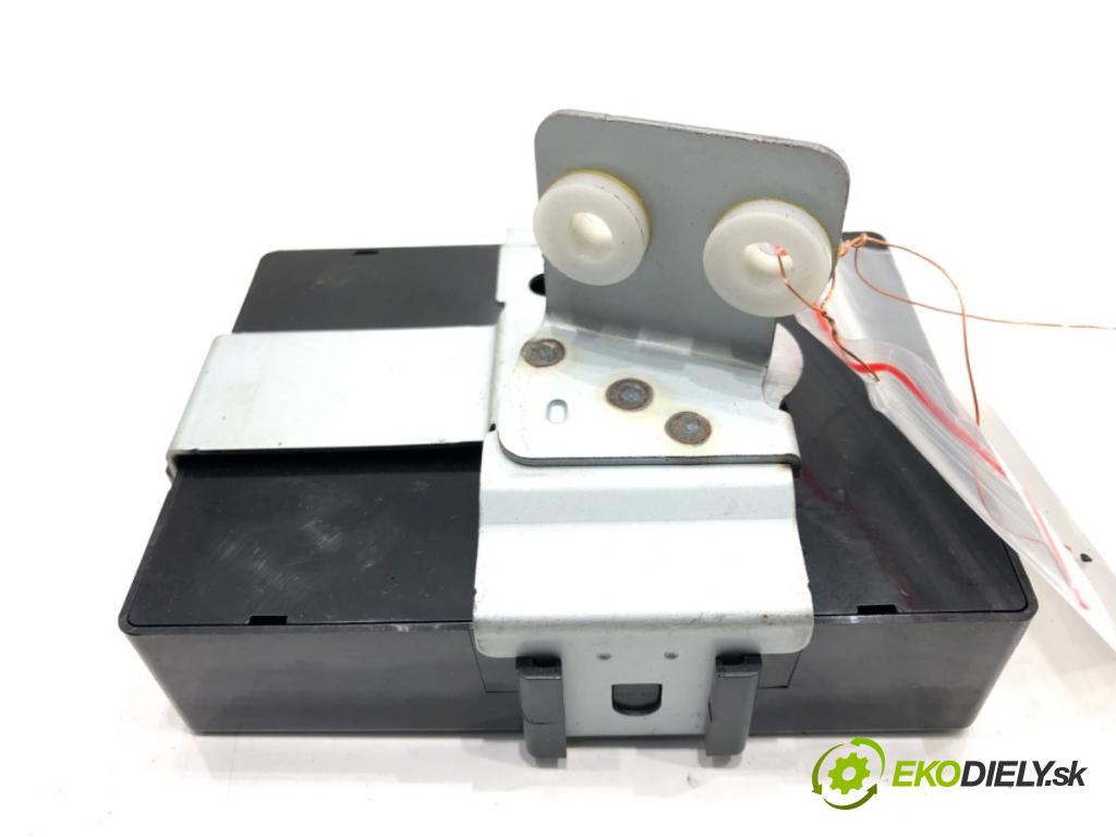 HYUNDAI i40 I Kombi Van (VF) 2011 - 2022    1.7 CRDI 85 kW [116 KM] olej napędowy 2015 - 2022  Modul PDC 95770-3Z000 (Ostatné)