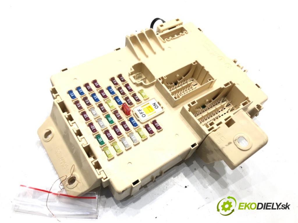 HYUNDAI i40 I Kombi Van (VF) 2011 - 2022    1.7 CRDI 85 kW [116 KM] olej napędowy 2015 - 2022  skříňka poistková 91950-3Z010 (Pojistkové skříňky)