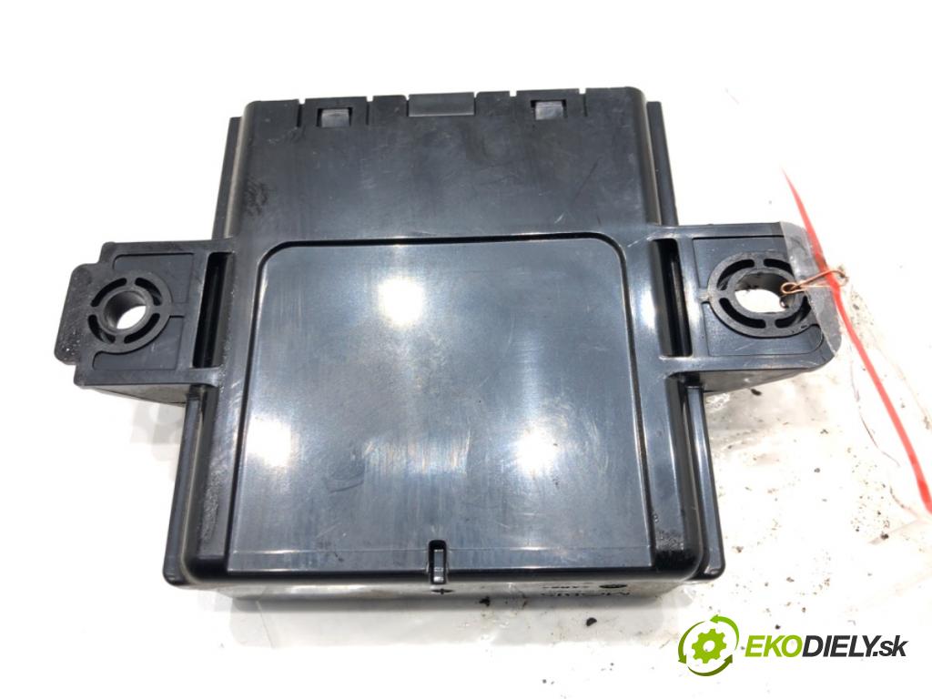 HYUNDAI i40 I Kombi Van (VF) 2011 - 2022    1.7 CRDI 85 kW [116 KM] olej napędowy 2015 - 2022  Modul svetiel 92170-3Z000 (Ostatné)