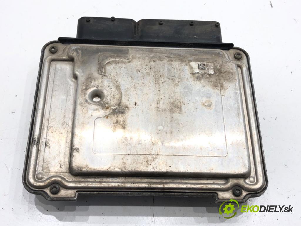 OPEL VECTRA C Kombi (Z02) 2003 - 2009    1.9 CDTI (F35) 88 kW [120 KM] olej napędowy 2004 - 2009  riadiaca jednotka Motor 0281014450 (Riadiace jednotky)